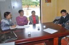 Nộp lệ phí để được lên hạng giáo viên